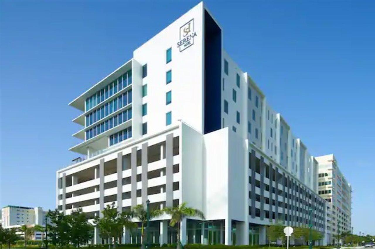 Serena Hotel Aventura Miami, Tapestry Collection By Hilton المظهر الخارجي الصورة