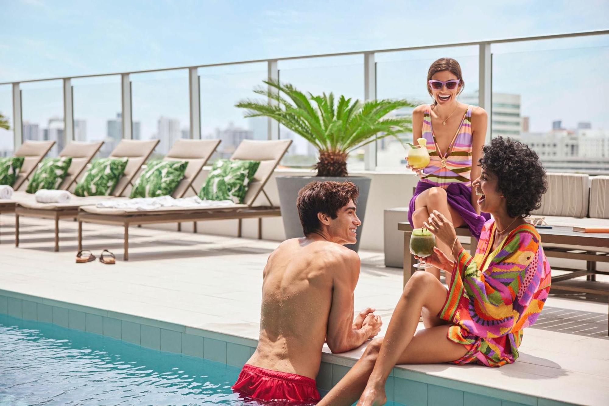 Serena Hotel Aventura Miami, Tapestry Collection By Hilton المظهر الخارجي الصورة
