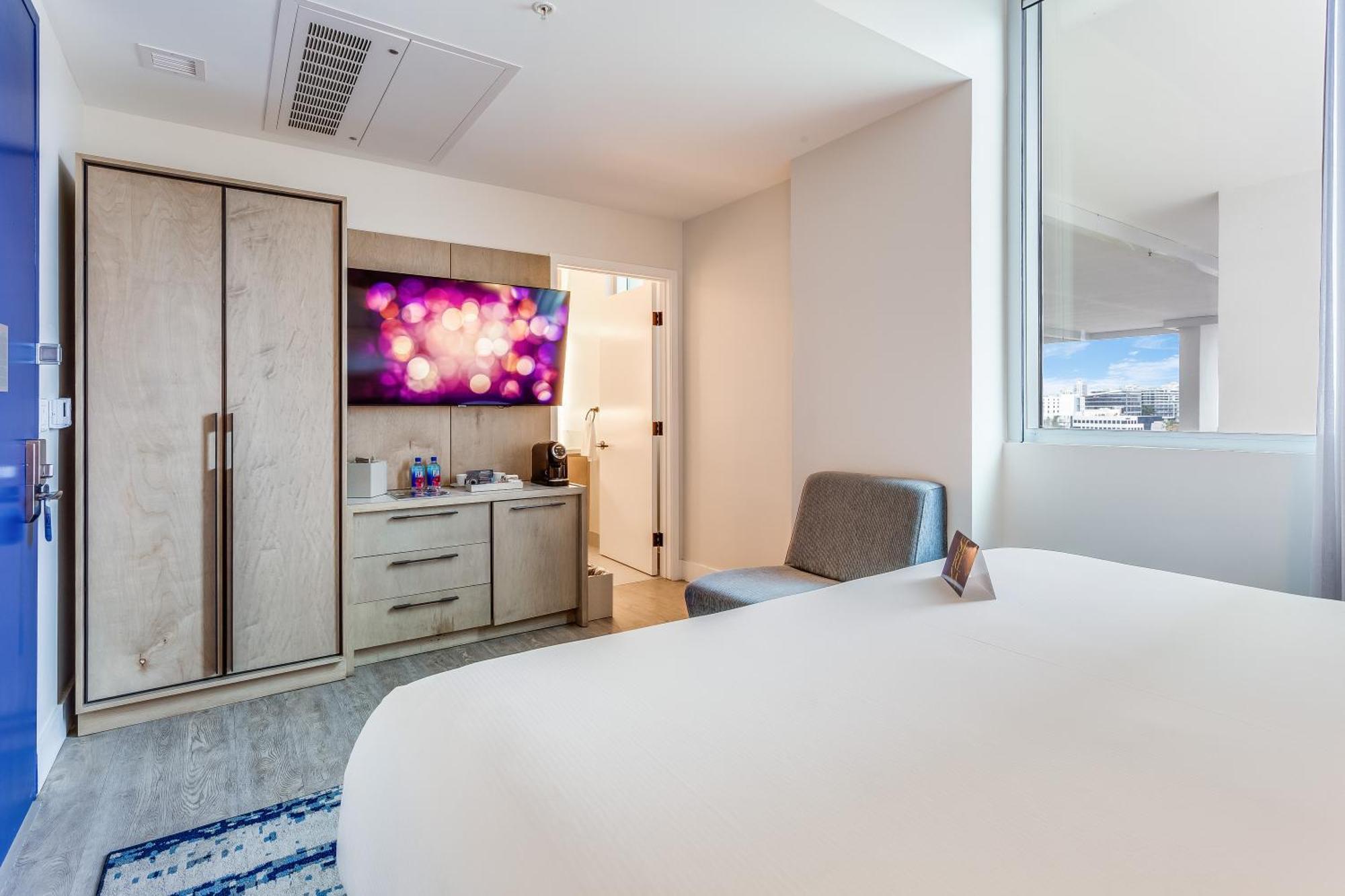 Serena Hotel Aventura Miami, Tapestry Collection By Hilton المظهر الخارجي الصورة